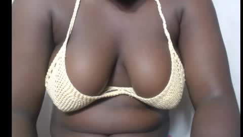 Snapshot of hottylissa1 chatting on September 14, 2025, 7:35 pm hottylissa1 online show from September 14, 2025, 7:35 pm