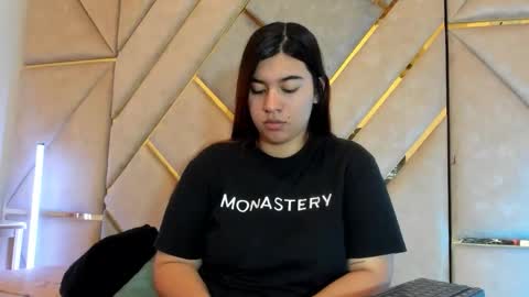   online show from January 10, 2026, 5:04 pm