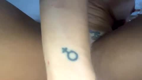 hotwiiiiife online show from July 28, 2026, 1:23 am