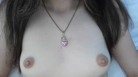 Hotwixx online show from December 16, 2025, 1:05 pm