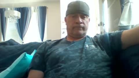 hotyummycock69 online show from April 27, 2026, 7:12 pm