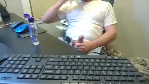 hoverday online show from April 15, 2026, 4:30 am