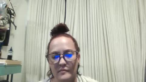 howdoyoulikeit87 online show from May 25, 2026, 9:59 am