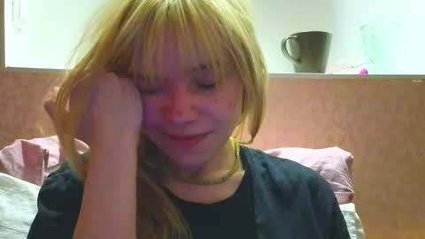 Snapshot of howimeturmum chatting on April 16, 2026, 7:36 pm ash. see u on sunday online show from April 16, 2026, 7:36 pm