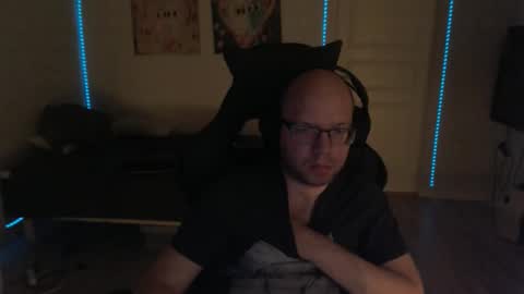 Snapshot of hoyboydkk chatting on October 1, 2025, 10:38 pm Christian online show from October 1, 2025, 10:38 pm