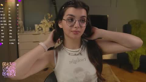 Snapshot of huba_booba chatting on November 5, 2025, 7:47 pm Diane online show from November 5, 2025, 7:47 pm