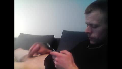 hubikush22 online show from November 25, 2025, 2:50 pm