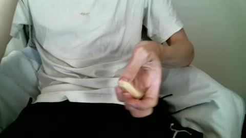 Keanu online show from October 28, 2025, 10:52 am