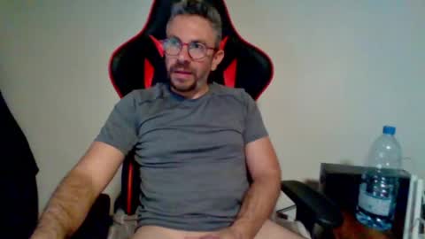 huge__cumshot online show from April 15, 2026, 5:42 pm