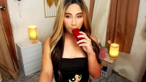 drea  online show from October 26, 2025, 1:50 pm