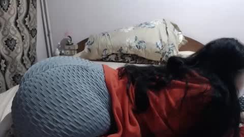 hugeassdevil online show from October 4, 2025, 6:50 pm