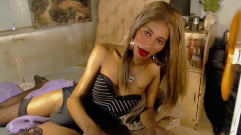 hugecock_caramel online show from July 12, 2026, 8:38 am