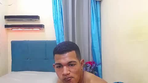 pablo  ubeer bigcock sexy twinks hot online show from November 10, 2025, 7:02 pm