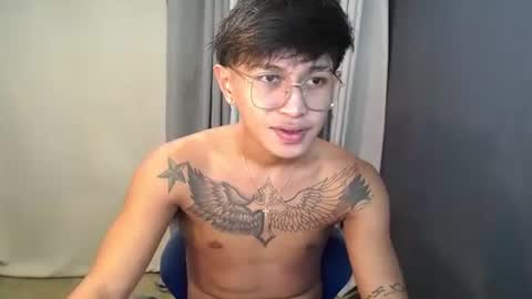 hugecockchristian online show from September 9, 2025, 7:52 am