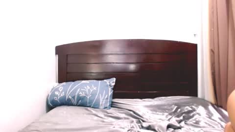 Snapshot of hugecockvictoriax chatting on November 2, 2025, 6:49 am AMANDA online show from November 2, 2025, 6:49 am