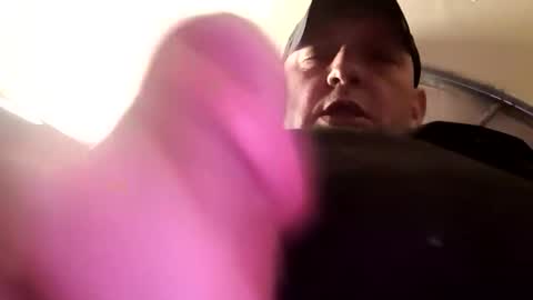 Snapshot of hugecummer10 chatting on January 19, 2026, 1:42 am hugecummer10 online show from January 19, 2026, 1:42 am