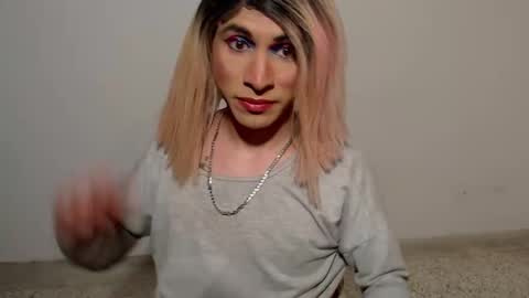 Danezka online show from December 3, 2025, 4:53 am