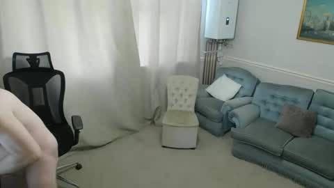 Snapshot of hugedick1965 chatting on February 14, 2026, 2:58 pm hugedick1965 online show from February 14, 2026, 2:58 pm