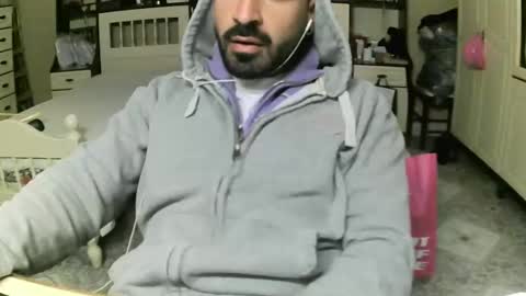 Snapshot of hugeveiny chatting on February 18, 2025, 4:26 pm hugeveiny online show from February 18, 2025, 4:26 pm