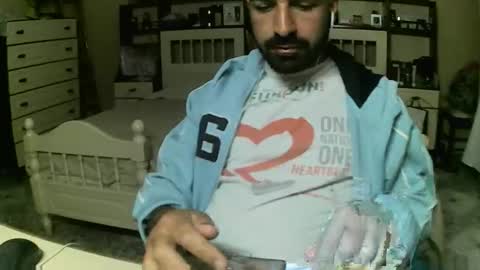 Snapshot of hugeveiny chatting on November 5, 2025, 1:44 pm hugeveiny online show from November 5, 2025, 1:44 pm