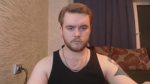 Snapshot of hugo__brad chatting on February 3, 2025, 5:46 pm Hugo online show from February 3, 2025, 5:46 pm