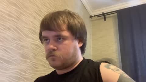 Snapshot of hugo__brad chatting on February 28, 2026, 1:45 pm Hugo online show from February 28, 2026, 1:45 pm