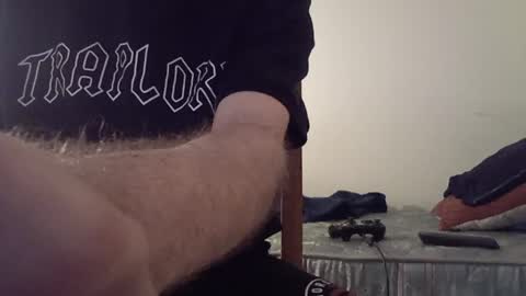 HugoBergeron82 online show from April 5, 2026, 6:05 pm