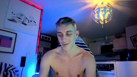 Snapshot of hugolandcam chatting on January 7, 2025, 11:56 pm Hugo online show from January 7, 2025, 11:56 pm