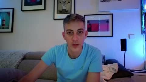 Snapshot of hugolandcam chatting on January 11, 2025, 8:54 pm Hugo online show from January 11, 2025, 8:54 pm