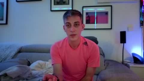 Snapshot of hugolandcam chatting on January 19, 2025, 8:19 pm Hugo online show from January 19, 2025, 8:19 pm