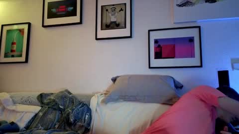 Snapshot of hugolandcam chatting on January 25, 2025, 9:25 pm Hugo online show from January 25, 2025, 9:25 pm