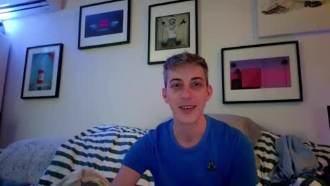 Snapshot of hugolandcam chatting on February 5, 2025, 9:07 pm Hugo online show from February 5, 2025, 9:07 pm