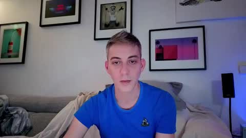 Snapshot of hugolandcam chatting on February 21, 2025, 12:05 am Hugo online show from February 21, 2025, 12:05 am