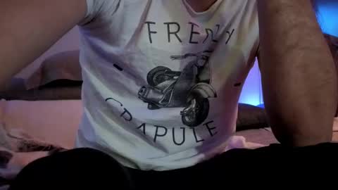 Snapshot of hugolandcam chatting on March 1, 2025, 4:33 pm Hugo online show from March 1, 2025, 4:33 pm