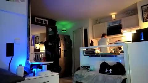 Snapshot of hugolandcam chatting on September 14, 2025, 8:30 pm Hugo online show from September 14, 2025, 8:30 pm