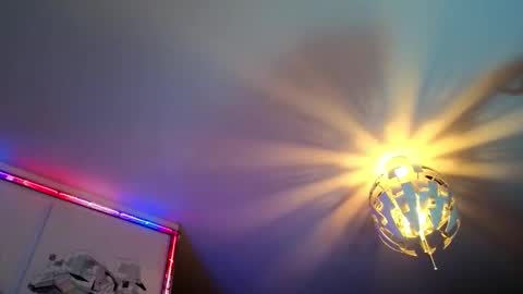 Snapshot of hugolandcam chatting on September 26, 2025, 9:19 pm Hugo online show from September 26, 2025, 9:19 pm