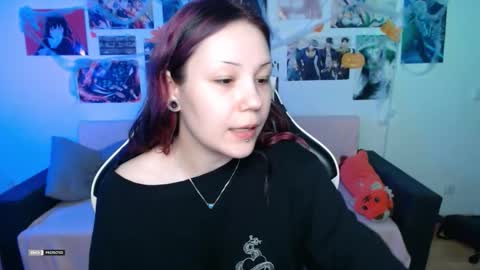 Snapshot of hugomin chatting on November 9, 2025, 8:18 pm HugoMin online show from November 9, 2025, 8:18 pm