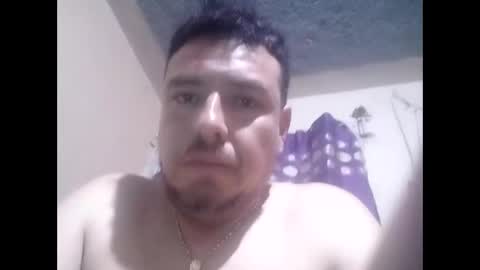 hugopaqui57 online show from February 11, 2025, 7:12 am