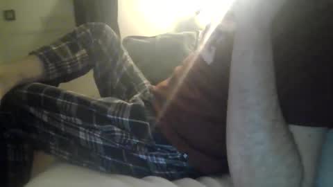 Snapshot of huguit0266666 chatting on March 21, 2026, 1:54 am hugx29 online show from March 21, 2026, 1:54 am