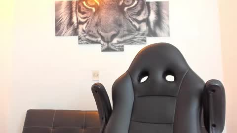 Eli online show from February 16, 2026, 11:23 pm