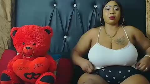 humongoustitss500929 online show from October 22, 2025, 5:13 pm