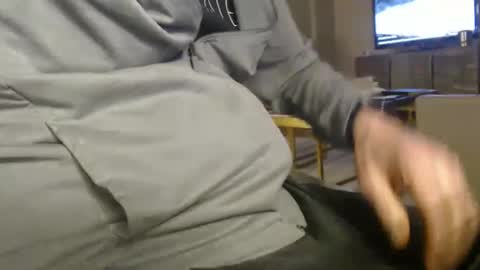 Big uncut cock dripping online show from January 13, 2025, 6:16 am