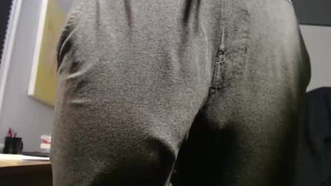 Big uncut cock dripping online show from October 12, 2025, 9:03 pm