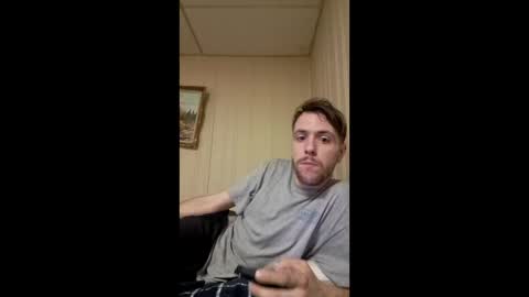 hungasl online show from December 15, 2025, 5:17 pm