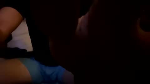 hungbwc99999 online show from December 19, 2025, 9:38 am