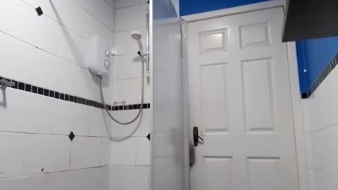 hungfun69867418 online show from September 14, 2025, 8:08 pm