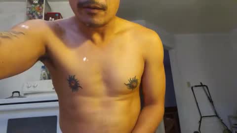 Snapshot of hunghedgfund chatting on November 19, 2025, 3:34 pm hunghedgfund online show from November 19, 2025, 3:34 pm