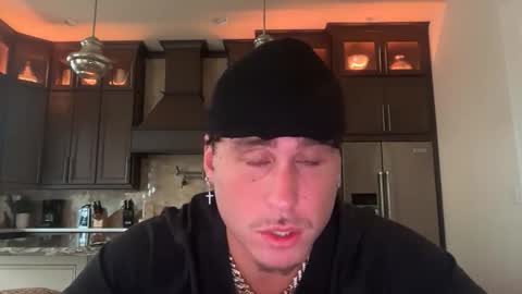 Snapshot of hungkingg22 chatting on October 22, 2025, 6:07 pm hungkingg22 online show from October 22, 2025, 6:07 pm