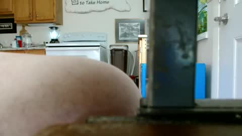 hunglikeahorse063790 online show from May 6, 2026, 10:26 pm