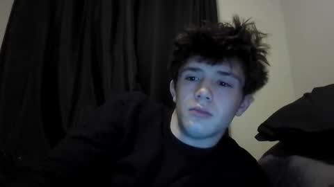 Snapshot of hunglikecrazyy chatting on February 9, 2026, 9:13 am Tyler online show from February 9, 2026, 9:13 am